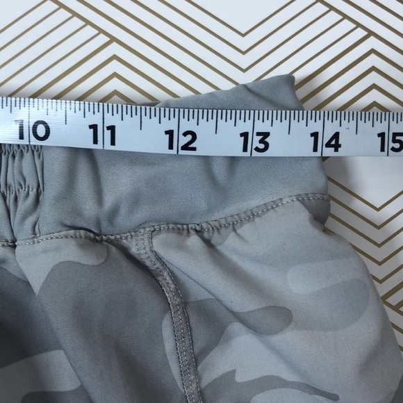 Mondetta performance luxury short - Picture 9 of 10